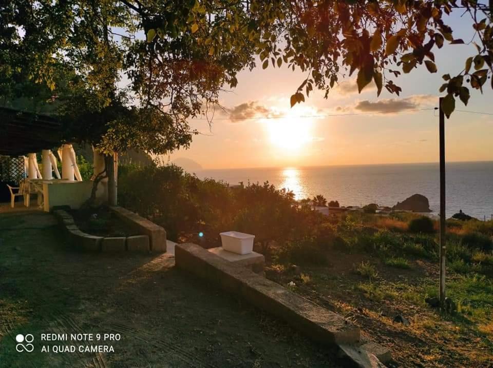 Casa Vacanze Lino E Iolanda Villa Pollara Exterior foto