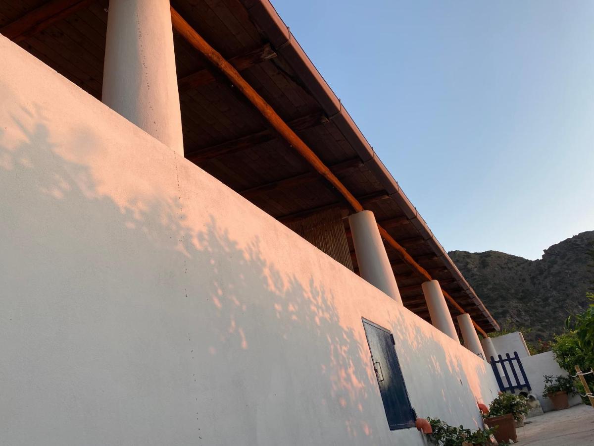Casa Vacanze Lino E Iolanda Villa Pollara Exterior foto